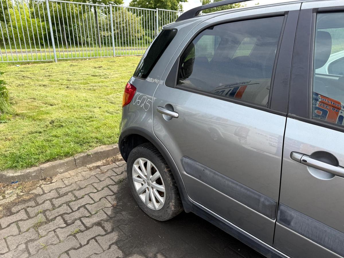 Suzuki SX4 EY original Tür hinten rechts ZCD Galactic Grey Rohbau BJ11